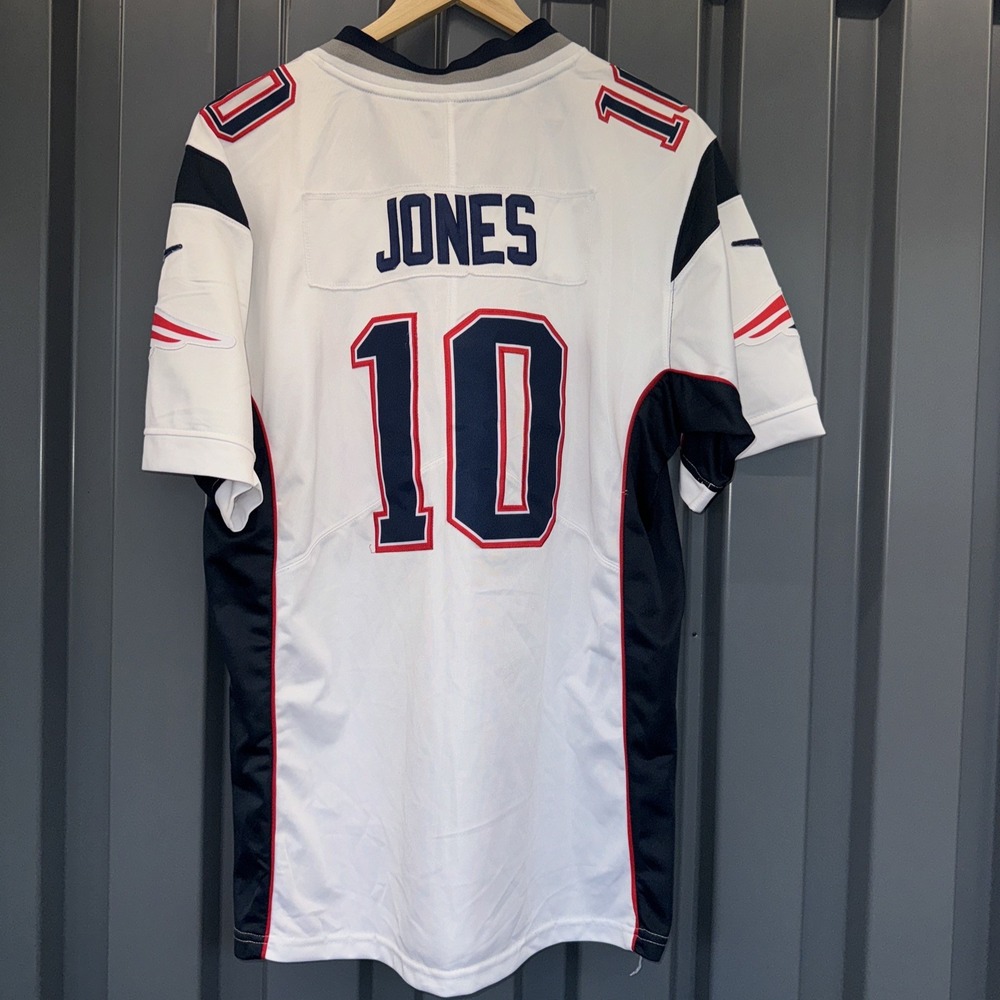 Nike NFL New England Patriots Mac Jones #10 Game Jersey Men's Size Large White